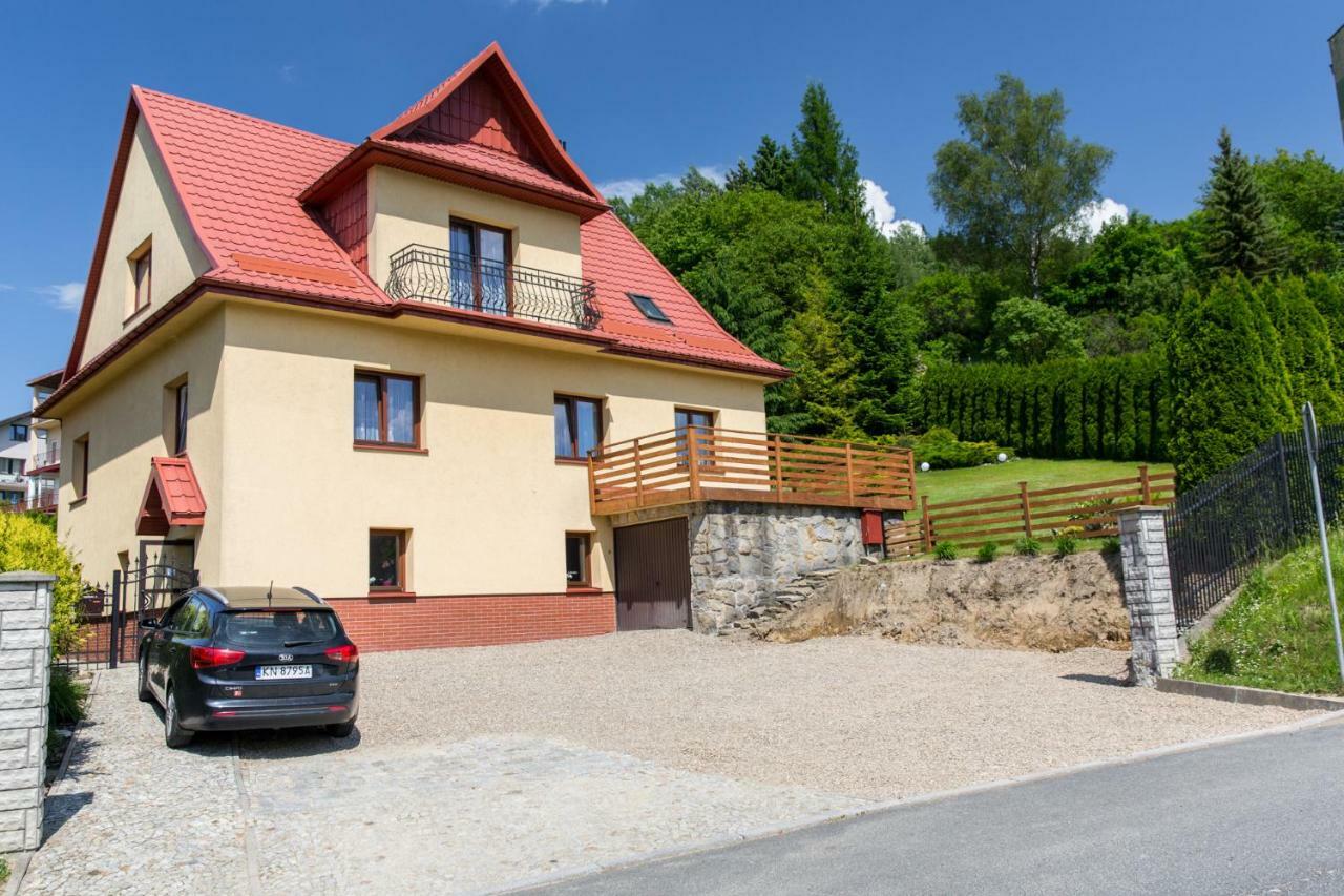 Willa pod Zegarem Krynica-Zdrój Esterno foto