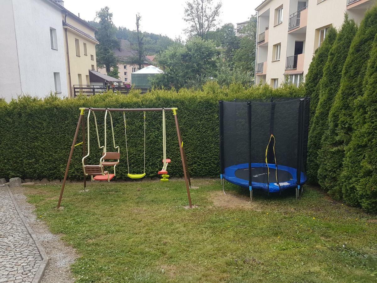 Willa pod Zegarem Krynica-Zdrój Esterno foto